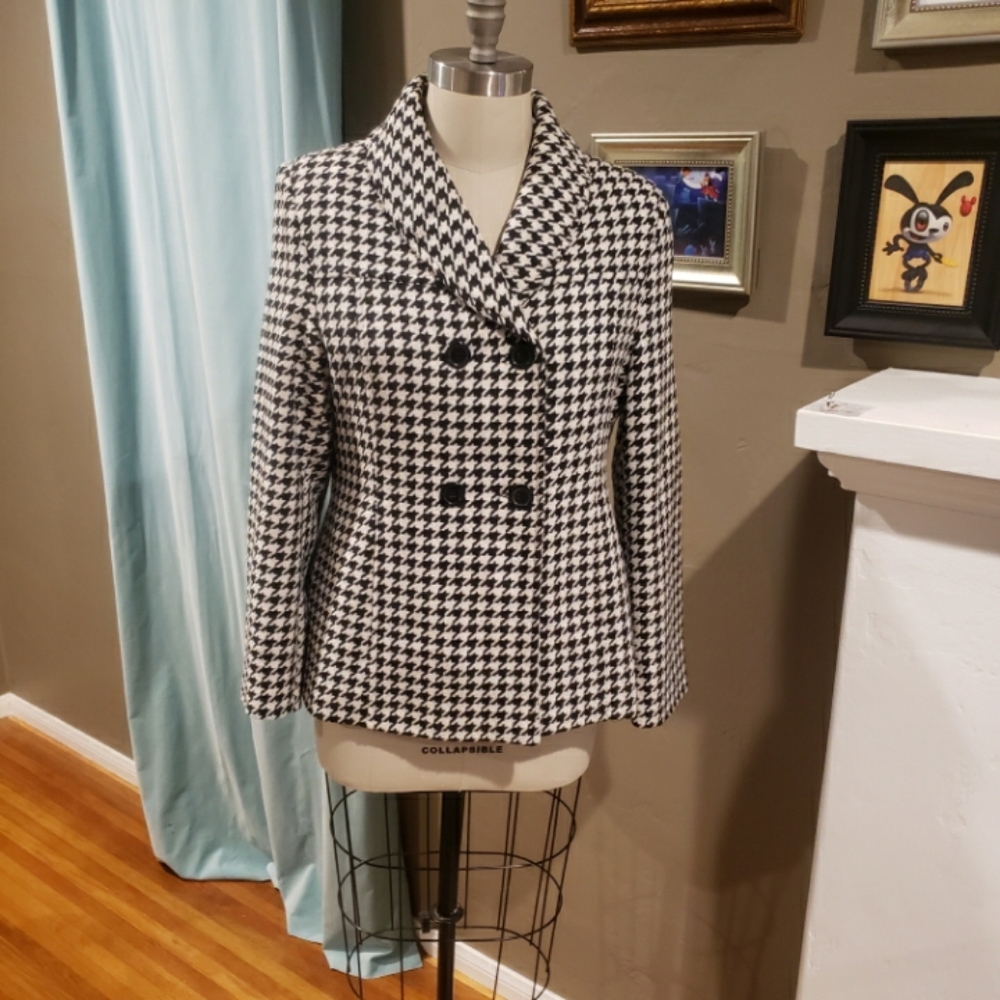 Houndstooth Peacoat